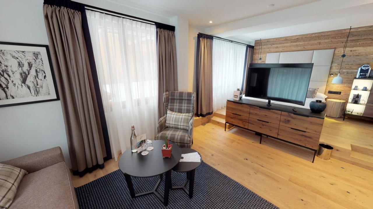 Walliserhof Grand-Hotel & Spa Relais & Chateaux Saas Fee المظهر الخارجي الصورة